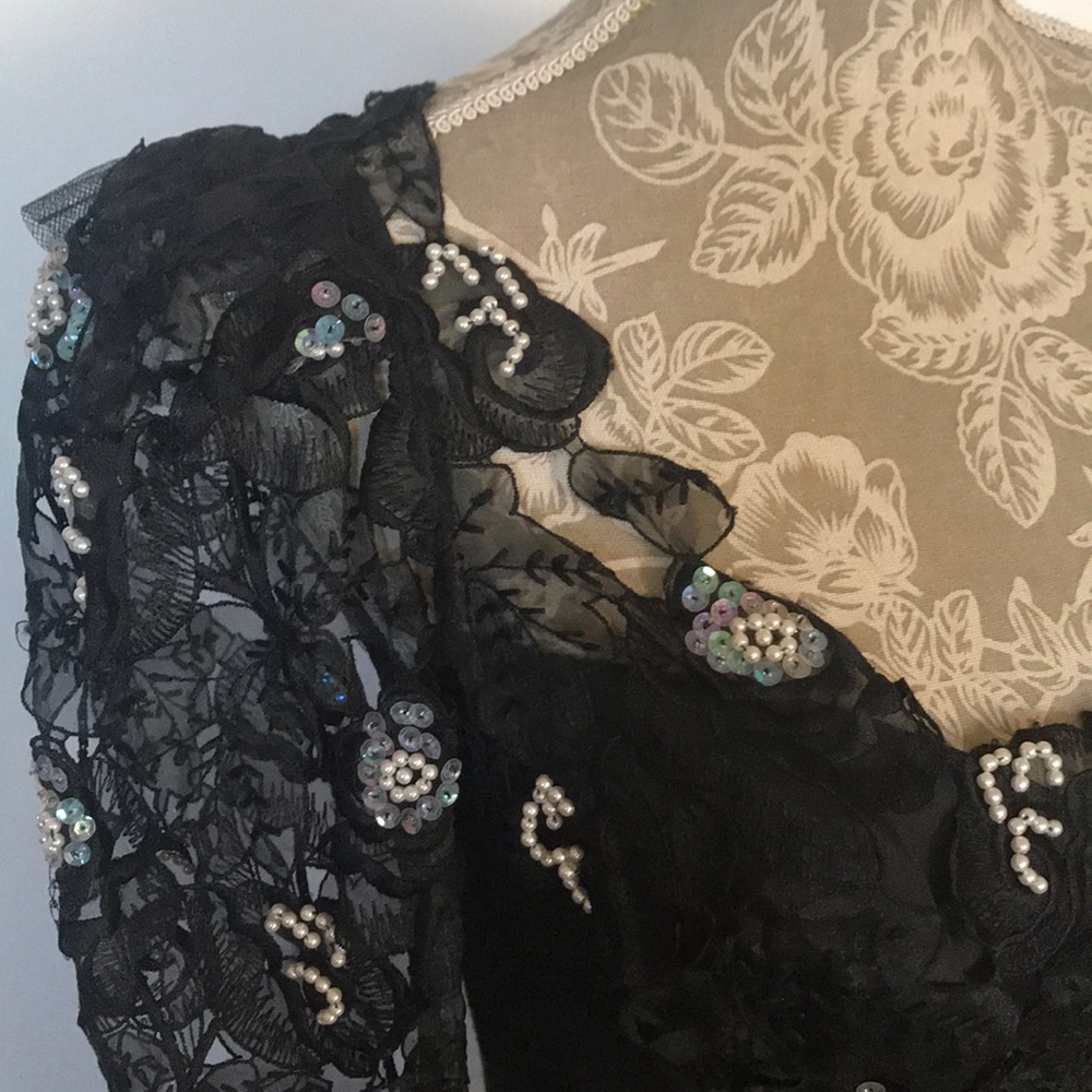 Black embellished cocktail dress - Picture 2 of 6